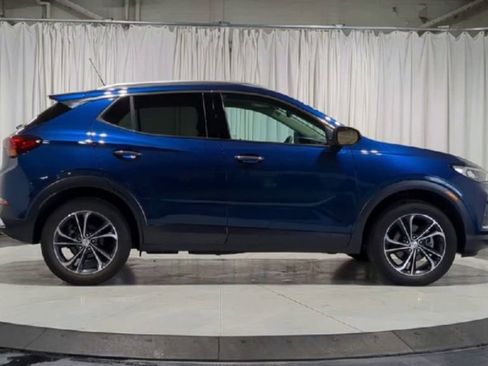 Used 2020 Buick Encore GX Essence w/ Advanced Technology Package AWD/4WD image 11