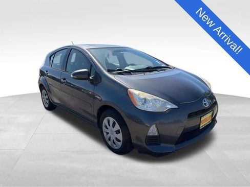 Used 2012 Toyota Prius C Three FWD image 1