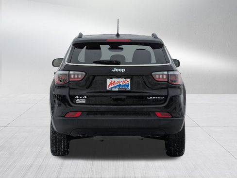Used 2025 Jeep Compass Limited image 6