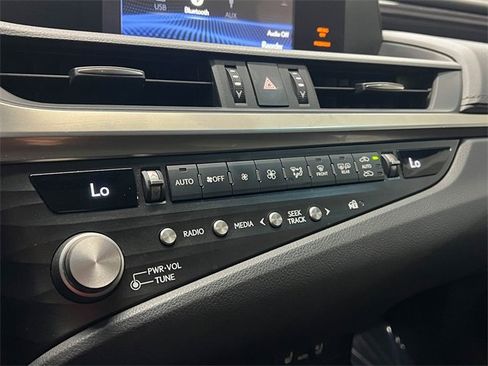 Certified 2021 Lexus ES 350 w/ Premium Package image 20