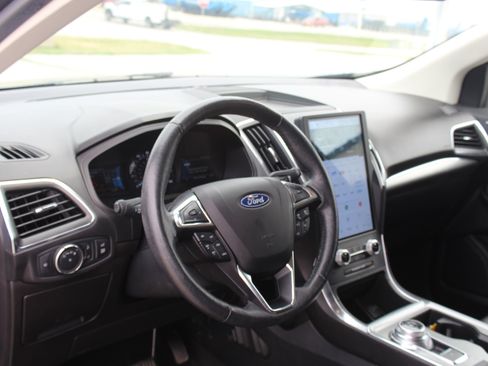 Used 2022 Ford Edge Titanium AWD/4WD image 15