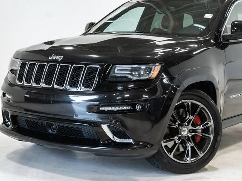 Used 2014 Jeep Grand Cherokee SRT AWD/4WD image 2