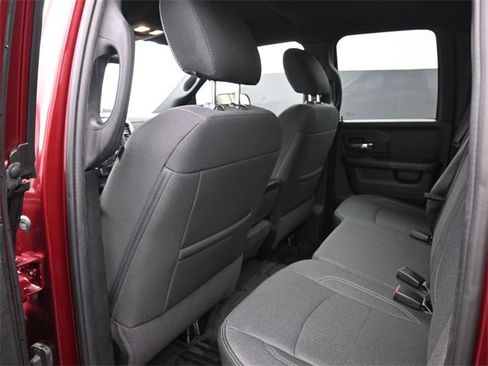 Used 2021 RAM 1500 Classic Warlock w/ Trailer & Traction Group image 12