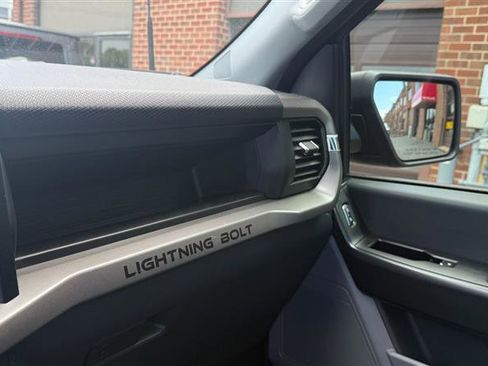 Used 2025 Ford F150 XL RWD image 25