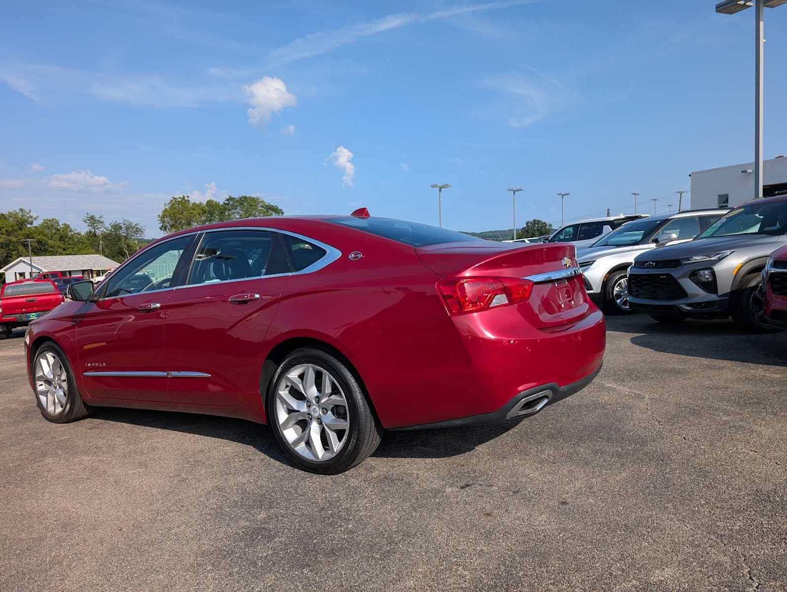 Used 2014 Chevrolet Impala LTZ FWD image 10