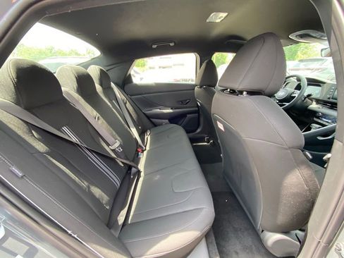 New 2026 Hyundai Elantra Sport FWD image 32