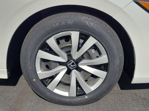 Certified 2024 Honda Civic LX image 6