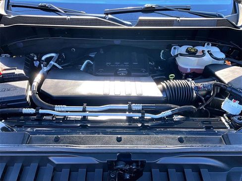 Certified 2022 Chevrolet Silverado 1500 LT image 22