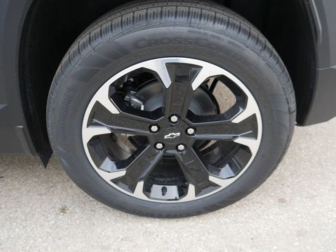 New 2026 Chevrolet Equinox LT image 32