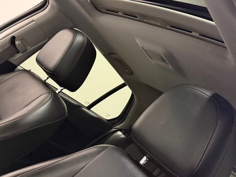 Used 2018 Chevrolet Trax Premier image 16