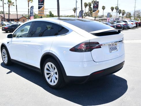 Used 2021 Tesla Model X Long Range AWD/4WD image 5