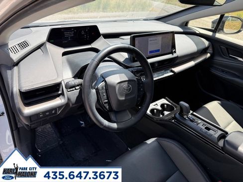 Used 2024 Toyota Prius XLE AWD/4WD image 15