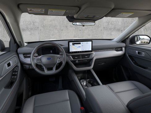 Used 2026 Ford Explorer Active w/ Active Comfort Package AWD/4WD image 19