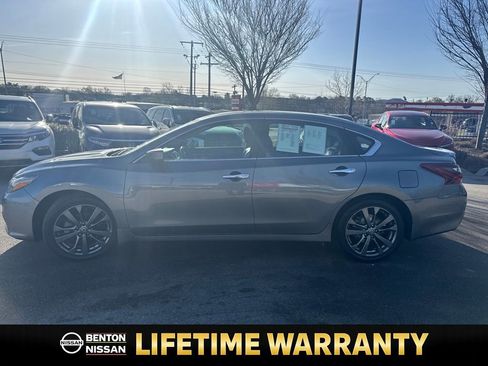 Used 2018 Nissan Altima 2.5 SR w/ SR Special Edition image 5