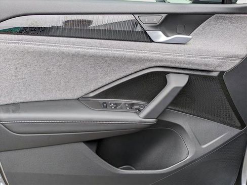 New 2025 Volkswagen Tiguan S image 16