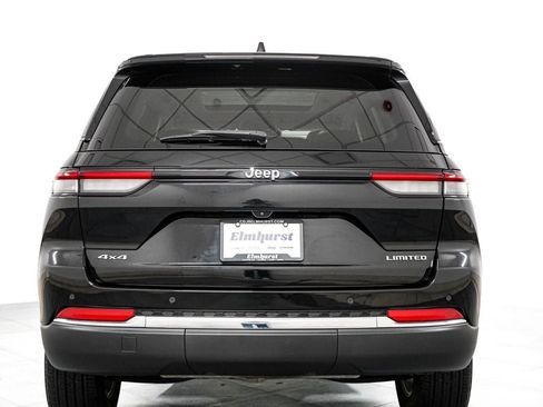 Used 2023 Jeep Grand Cherokee Limited AWD/4WD image 6
