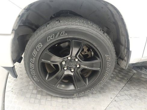 Used 2023 RAM 1500 Lone Star image 17