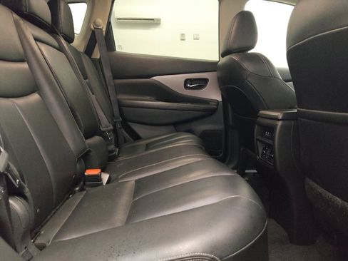 Used 2023 Nissan Murano SV AWD/4WD image 19