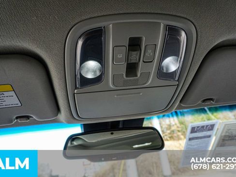 Used 2019 Kia Niro EX Premium w/ Sunroof Package image 34