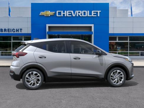 New 2027 Chevrolet Bolt LT FWD image 29