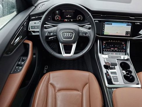 Used 2020 Audi Q8 Premium Plus w/ Premium Plus Package image 11