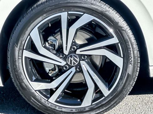 New 2026 Volkswagen Jetta SEL FWD image 23