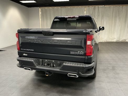 Used 2022 Chevrolet Silverado 1500 High Country AWD/4WD image 6