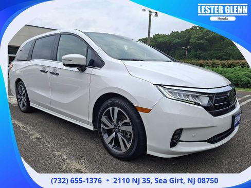 Certified 2024 Honda Odyssey Touring image 1