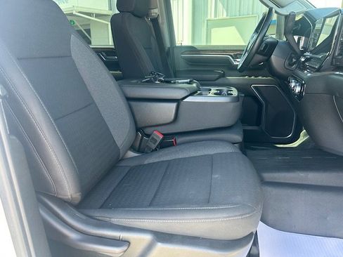 Used 2024 GMC Sierra 2500 SLE w/ SLE Value Package; image 12