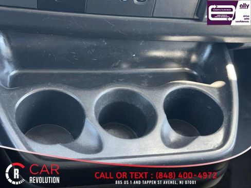 Used 2020 Chevrolet Express 3500 w/ Driver Convenience Package image 29