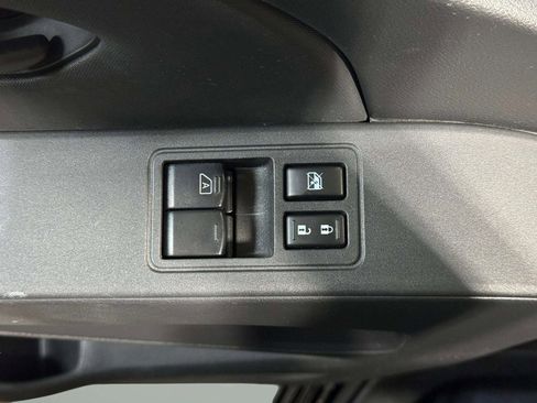 Used 2022 Nissan Frontier S w/ Technology Package image 7