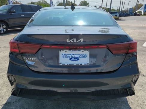 Used 2024 Kia Forte LXS image 5