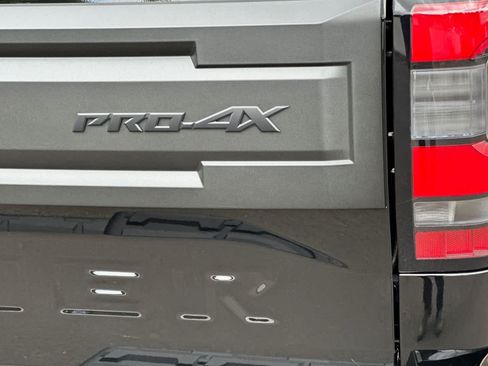 New 2026 Nissan Frontier PRO-4X w/ Tow Package AWD/4WD image 24