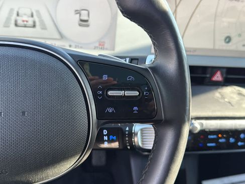 Used 2023 Hyundai Ioniq 5 Limited image 16