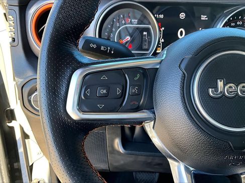 Certified 2022 Jeep Gladiator Mojave w/ LED Lighting Group image 24