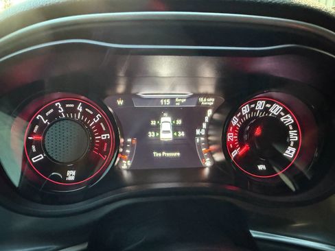 Used 2019 Dodge Challenger SXT w/ Plus Package image 19