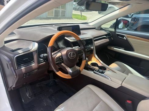 Used 2019 Lexus RX 350L FWD image 15
