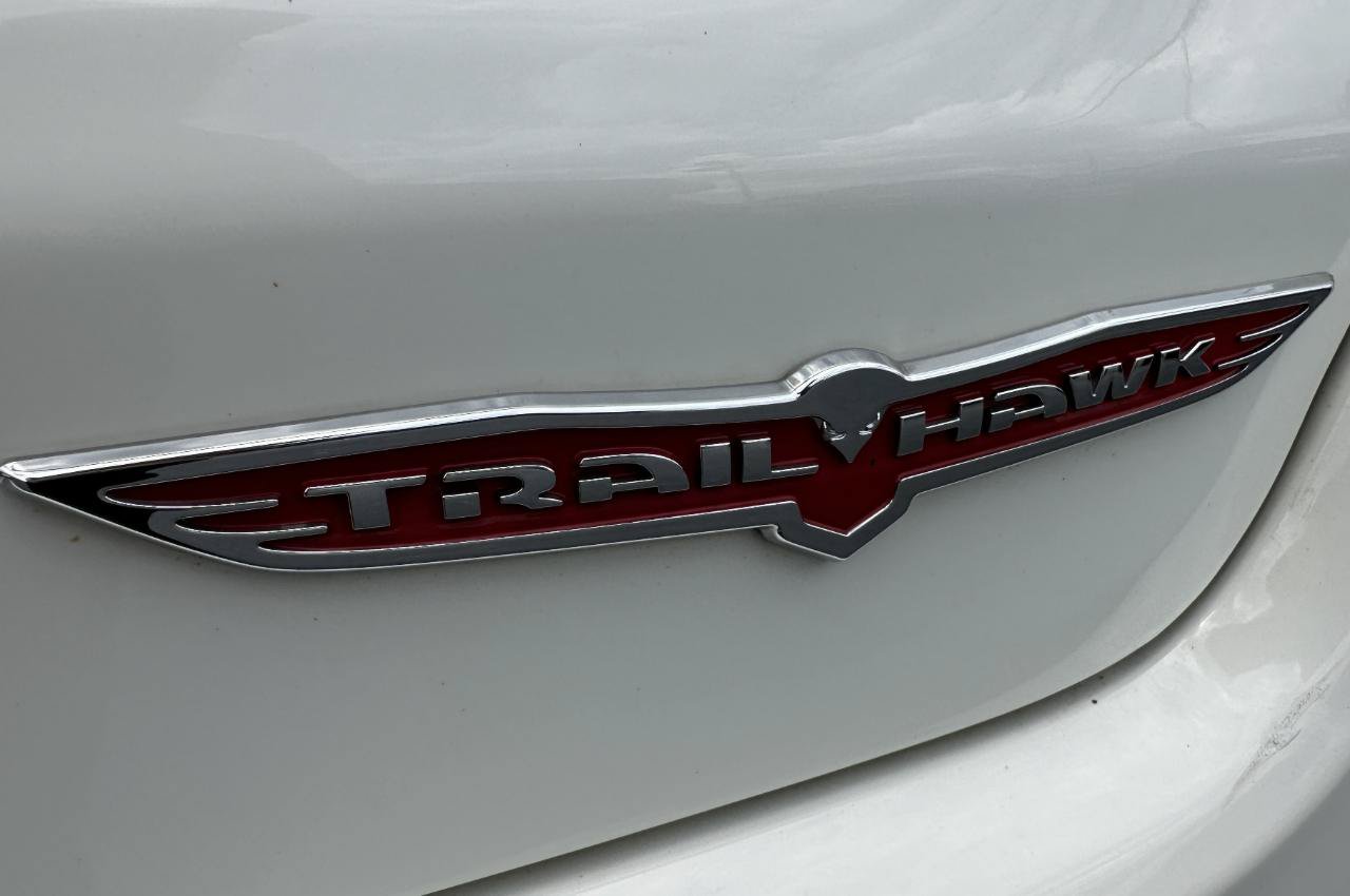 Used 2020 Jeep Compass Trailhawk AWD/4WD image 79