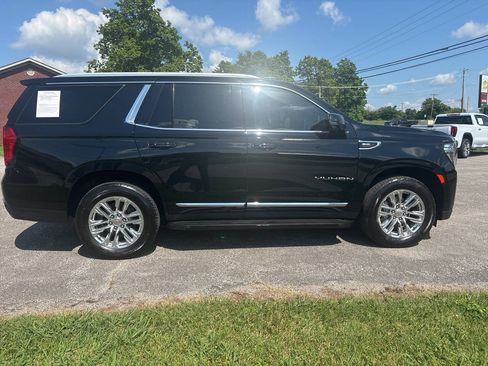 Used 2021 GMC Yukon SLT w/ SLT Premium Package AWD/4WD image 8