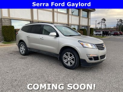 Used 2017 Chevrolet Traverse LT
