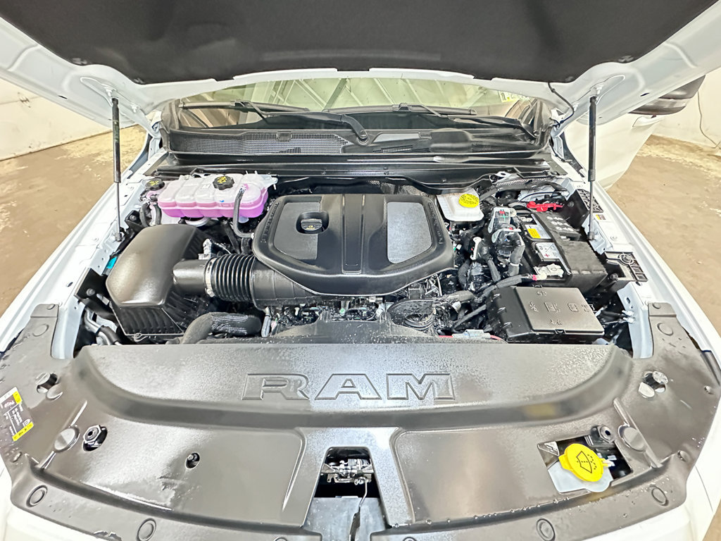 New 2026 RAM 1500 Big Horn AWD/4WD image 44