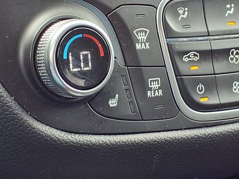 Used 2019 Chevrolet Equinox LT image 5