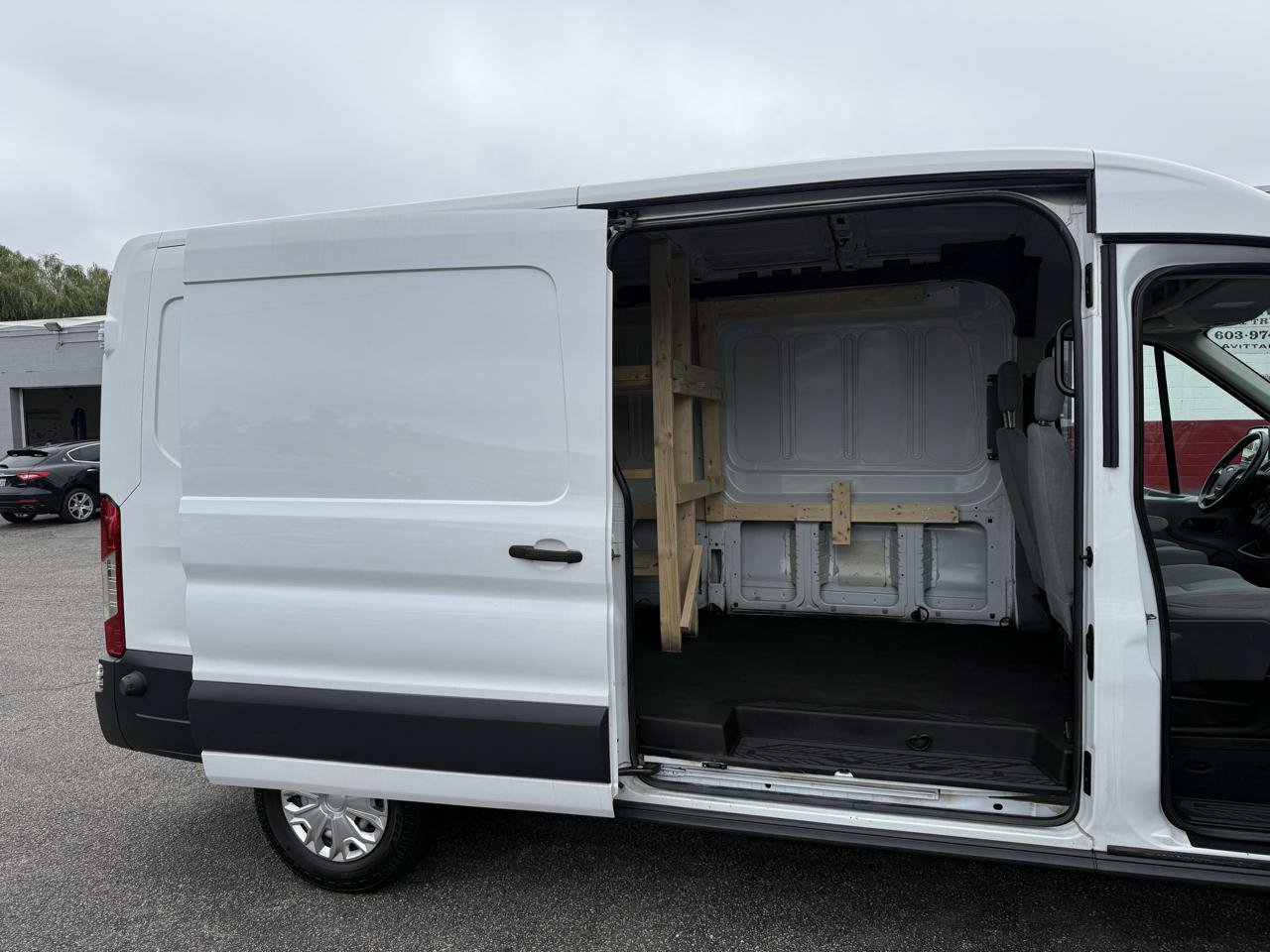 Used 2015 Ford Transit 150 148 Medium Roof w/ Interior Upgrade Package RWD image 26