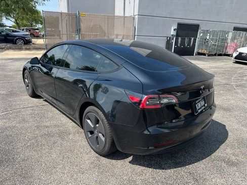 Used 2023 Tesla Model 3 Standard Range RWD image 5