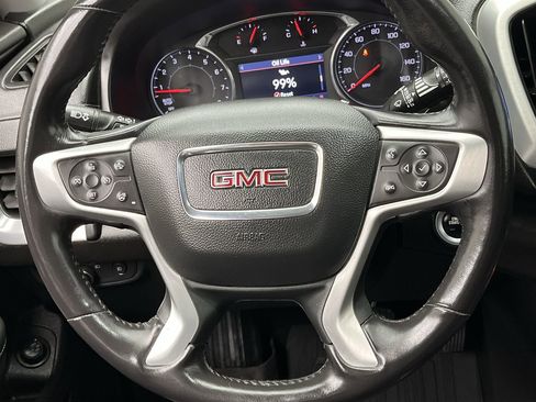 Certified 2022 GMC Terrain SLT w/ LPO, Floor Liner Package AWD/4WD image 14