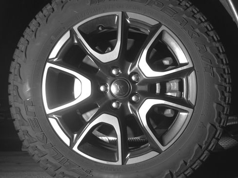 Used 2025 Jeep Compass Trailhawk AWD/4WD image 13