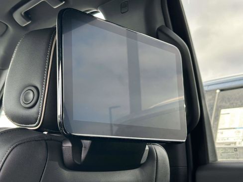 New 2026 Chevrolet Suburban Premier AWD/4WD image 26