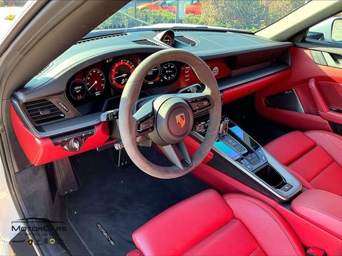 Used 2024 Porsche 911 Targa 4S image 14