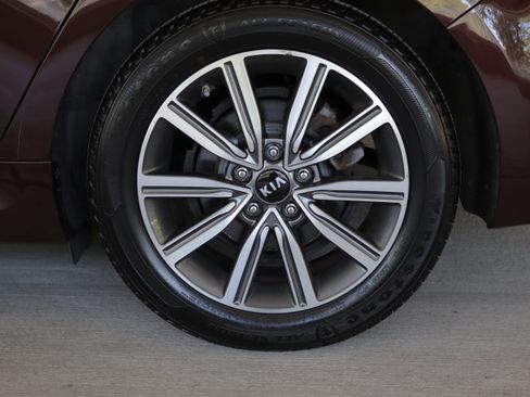 Used 2019 Kia Optima EX FWD image 23