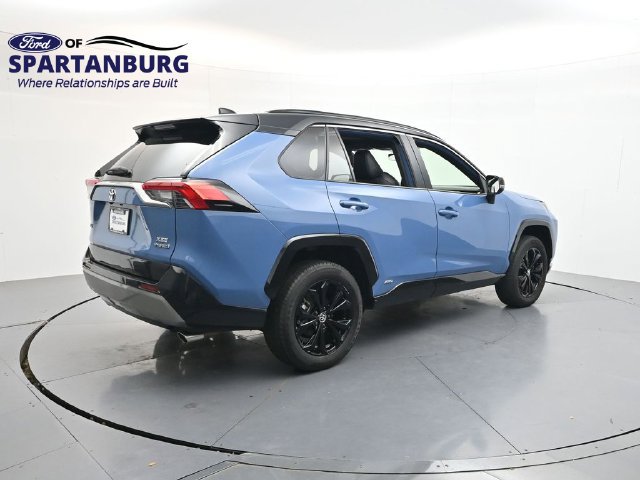 Used 2023 Toyota RAV4 XSE AWD/4WD image 7